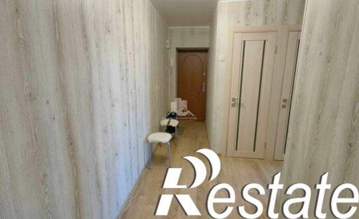 3-комн квартира улица Белгородского Полка, 32,  д. 32