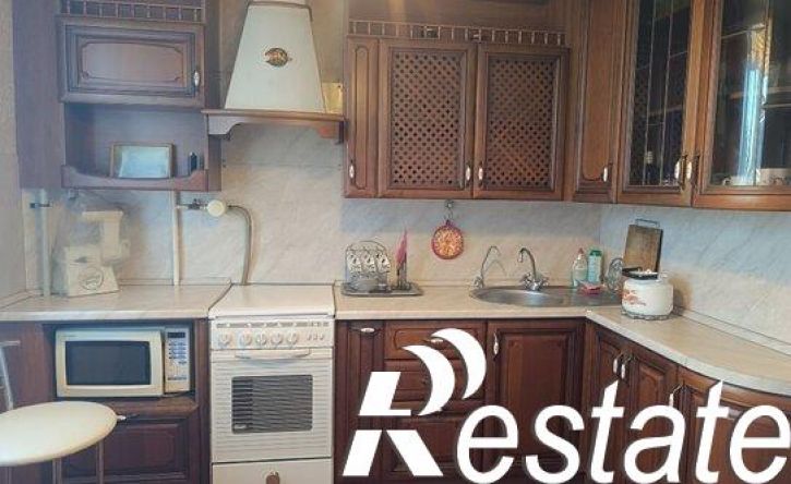 3-комн квартира Спортивная улица, 20,  д. 20