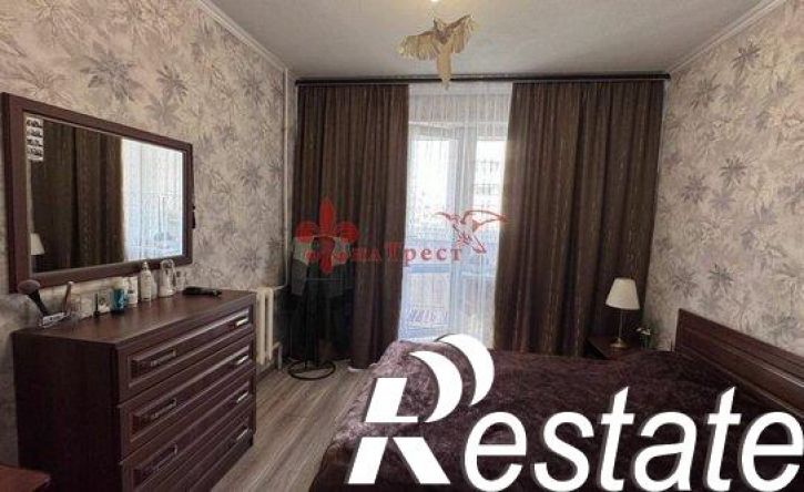 3-комн квартира улица 5 Августа, 13Б,  д. 13Б