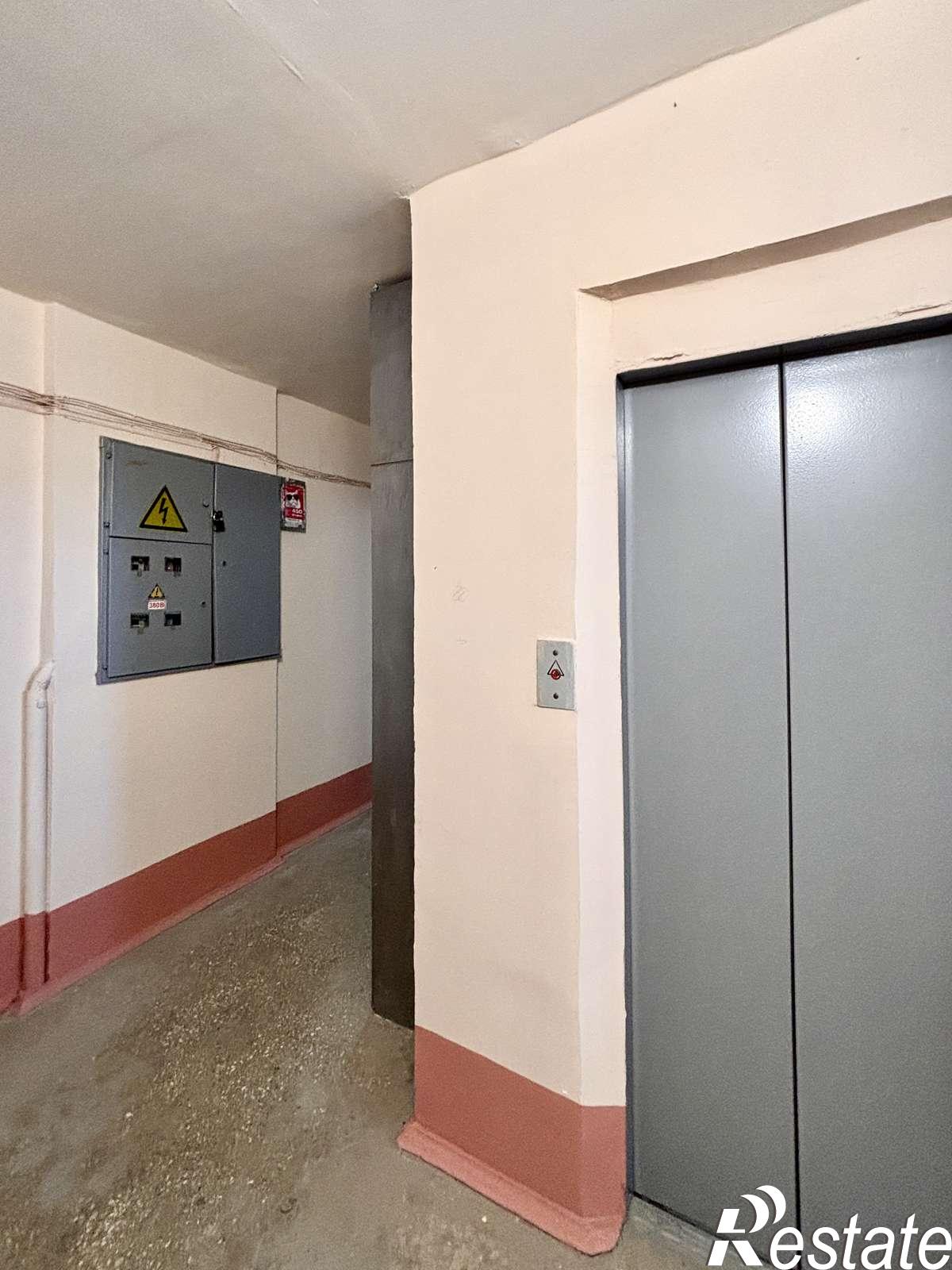 Купить квартиру за 4 270 000 рублей на Менделеева улица, 22