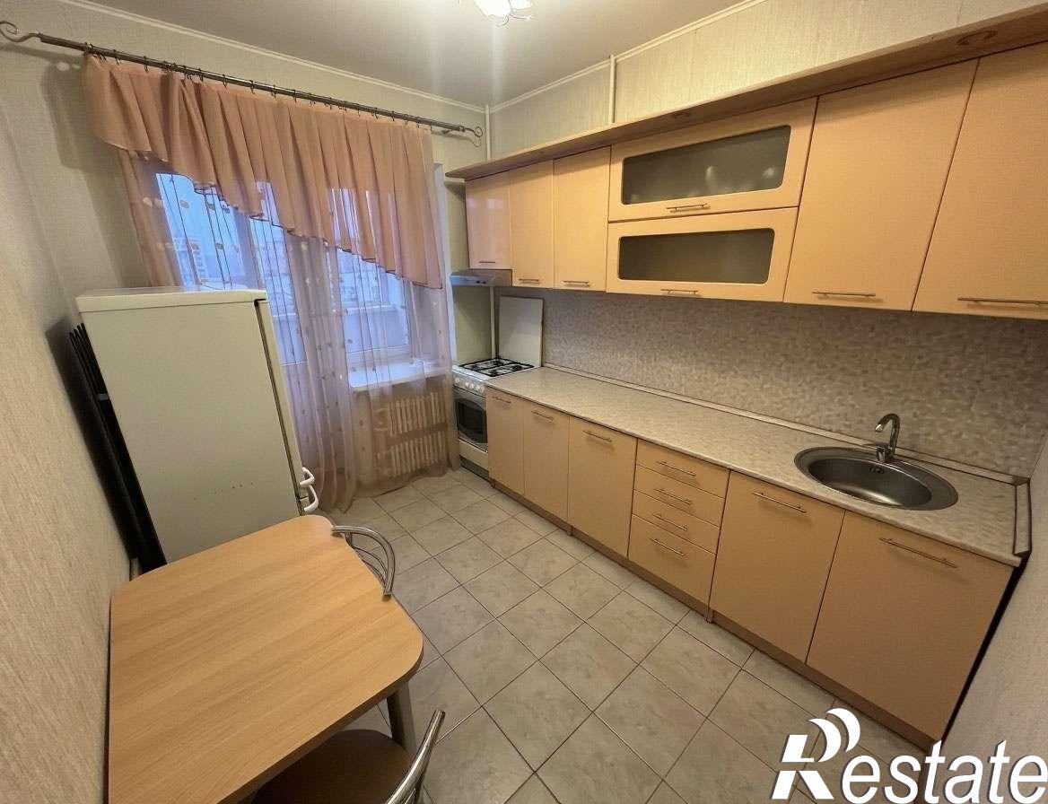 Сдать квартиру за 22 000 рублей на 3 Интернационала улица, 23