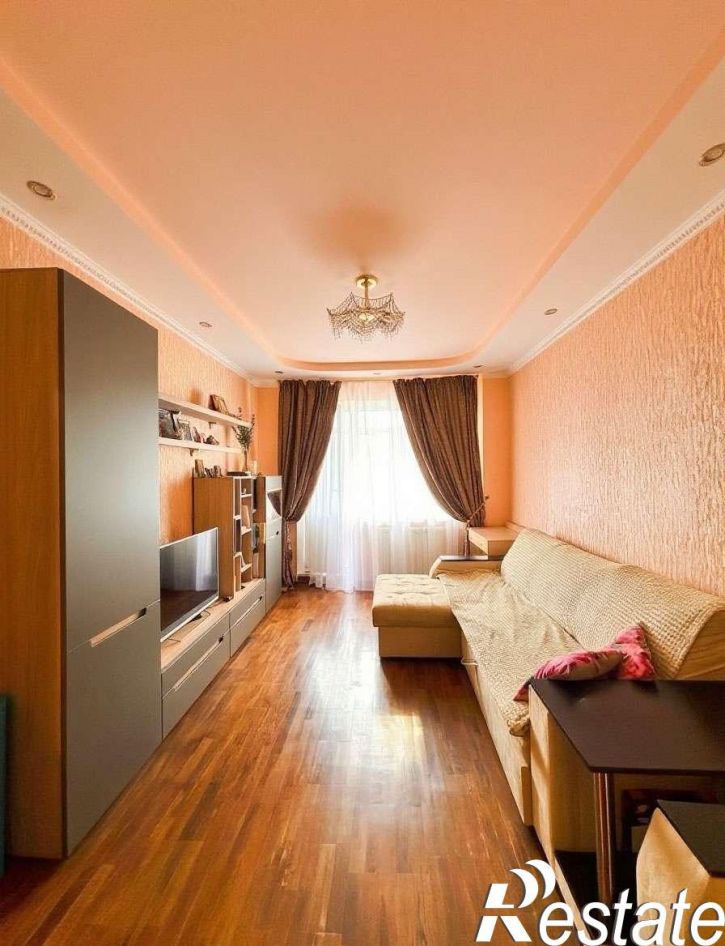 3-комн квартира Костюкова улица, 79/2