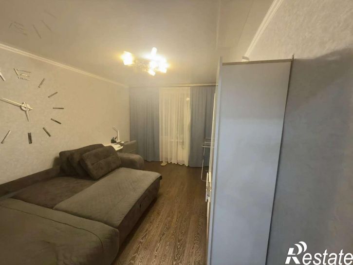 2-комн квартира Апанасенко улица, 53А