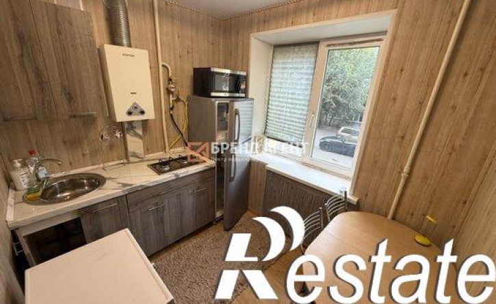3-комн квартира улица 5 Августа, 32,  д. 32