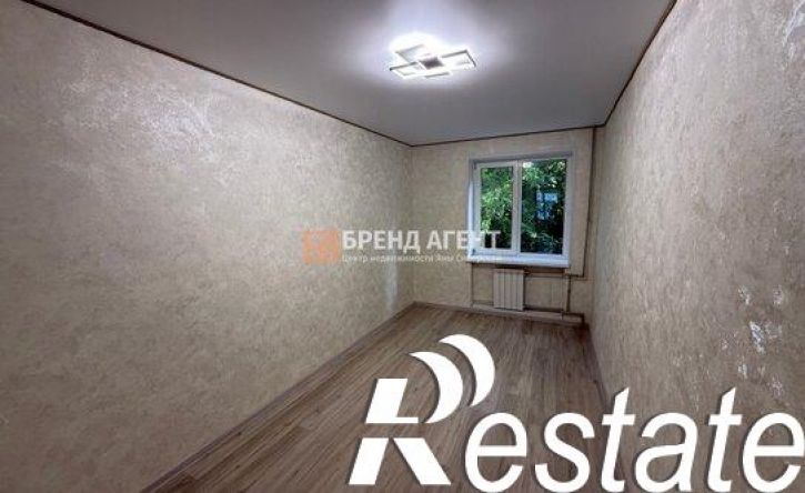 3-комн квартира улица 5 Августа, 32,  д. 32