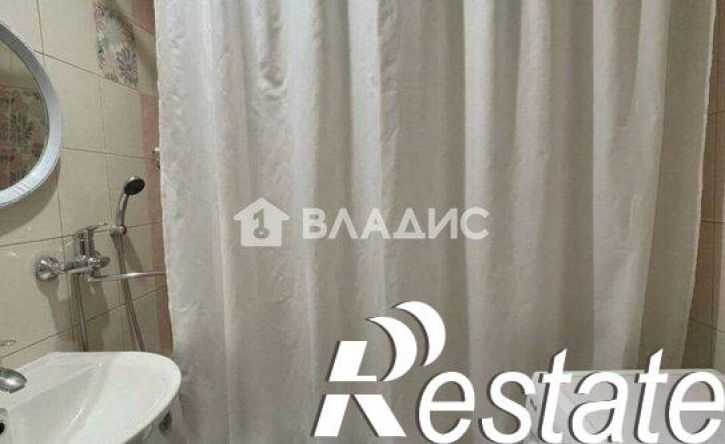 1-комн квартира Народный бульвар, 105,  д. 105