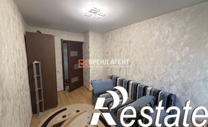 3-комн квартира улица 5 Августа, 32,  д. 32