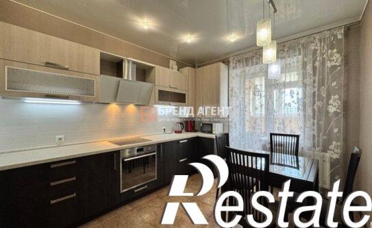 2-комн квартира бульвар Юности, 33,  д. 33