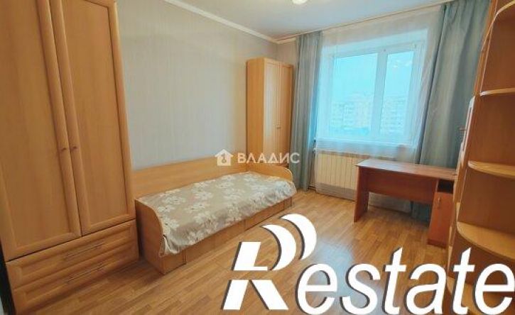 3-комн квартира бульвар Юности, 27,  д. 27