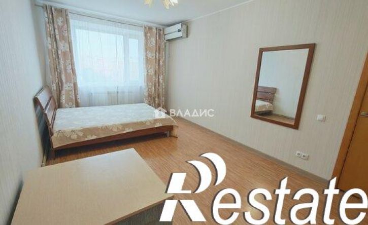 3-комн квартира бульвар Юности, 27,  д. 27