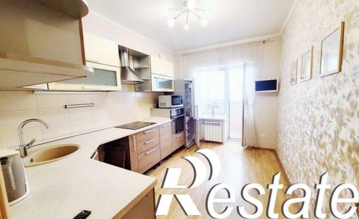 2-комн квартира улица Николая Чумичова, 70,  д. 70