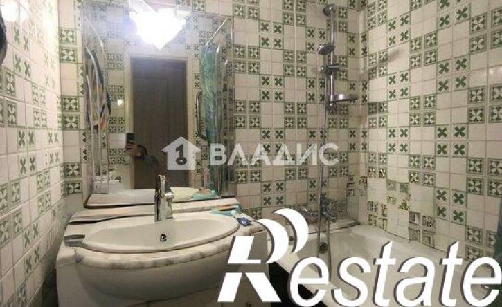 3-комн квартира улица Губкина, 42Д,  д. 42Д