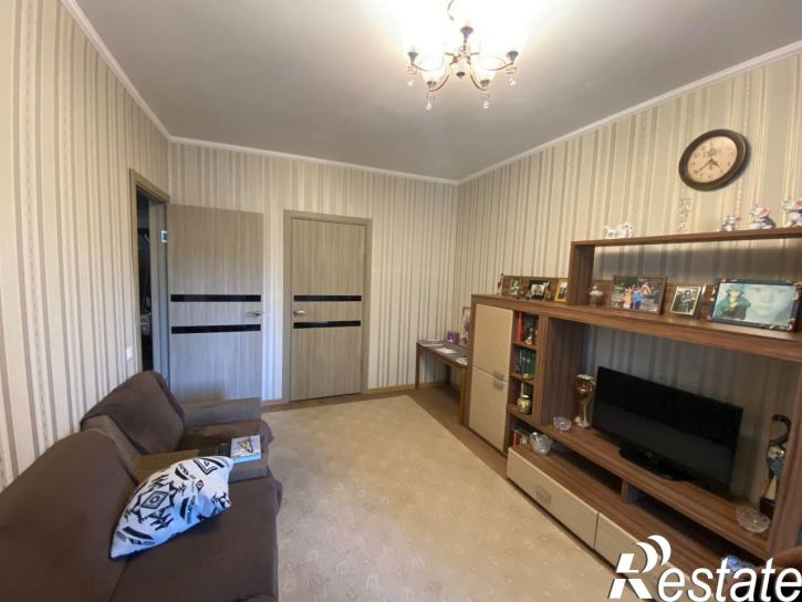 4-комн квартира Юности бульвар, 8