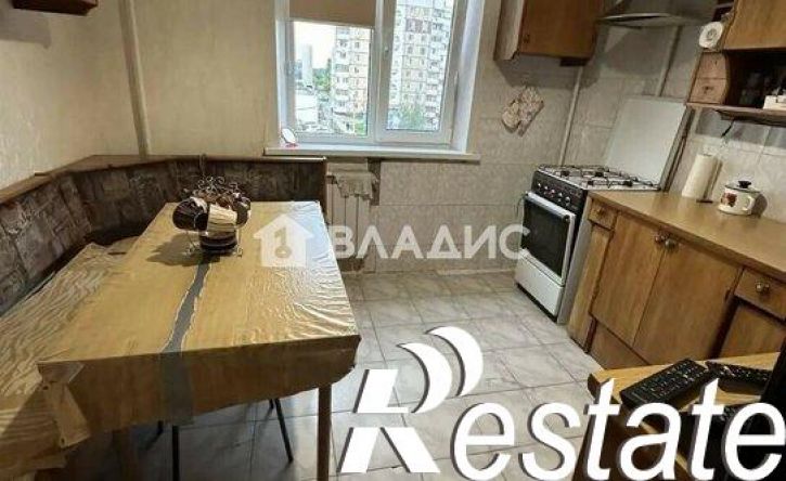 3-комн квартира Железнодорожная улица, 129,  д. 129