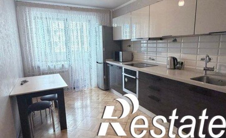 3-комн квартира улица Победы, 49 к6,  д. 49 к6