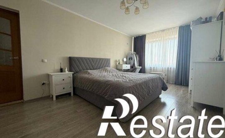2-комн квартира улица Костюкова, 41,  д. 41