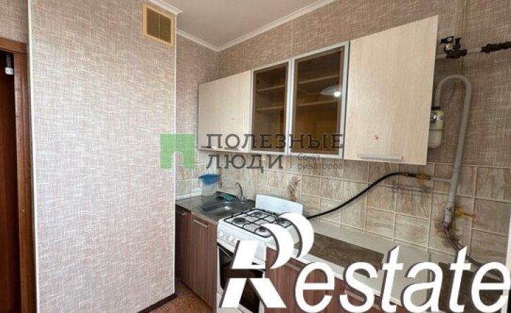 1-комн квартира улица Есенина, 46А,  д. 46А