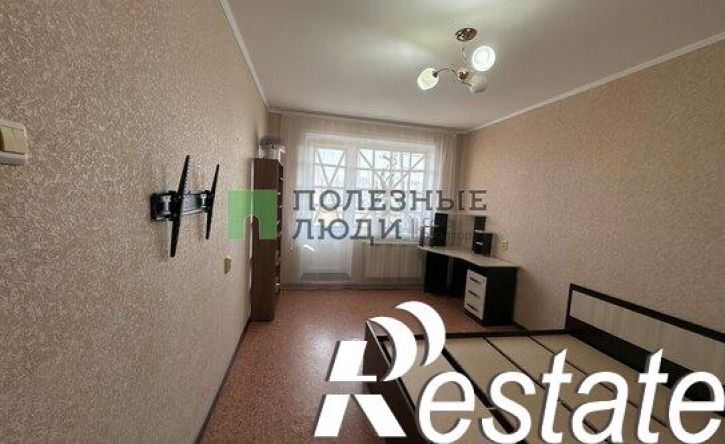 1-комн квартира улица Есенина, 46А,  д. 46А