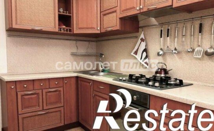 1-комн квартира улица Есенина, 38,  д. 38