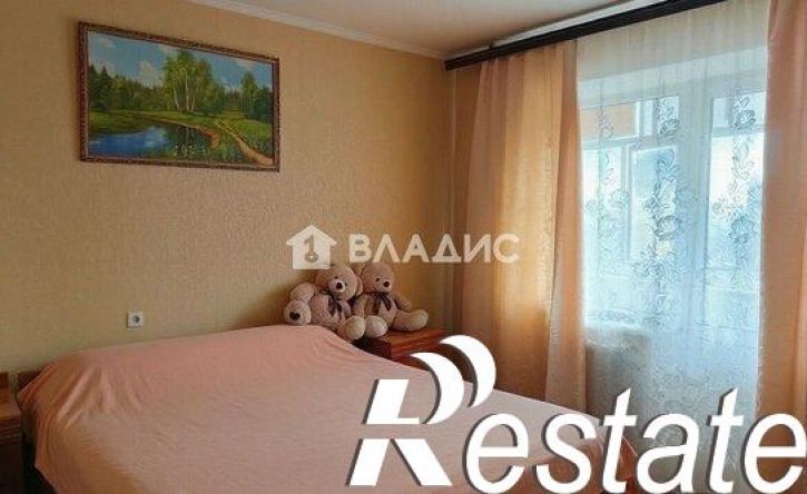 3-комн квартира улица Королёва, 20,  д. 20