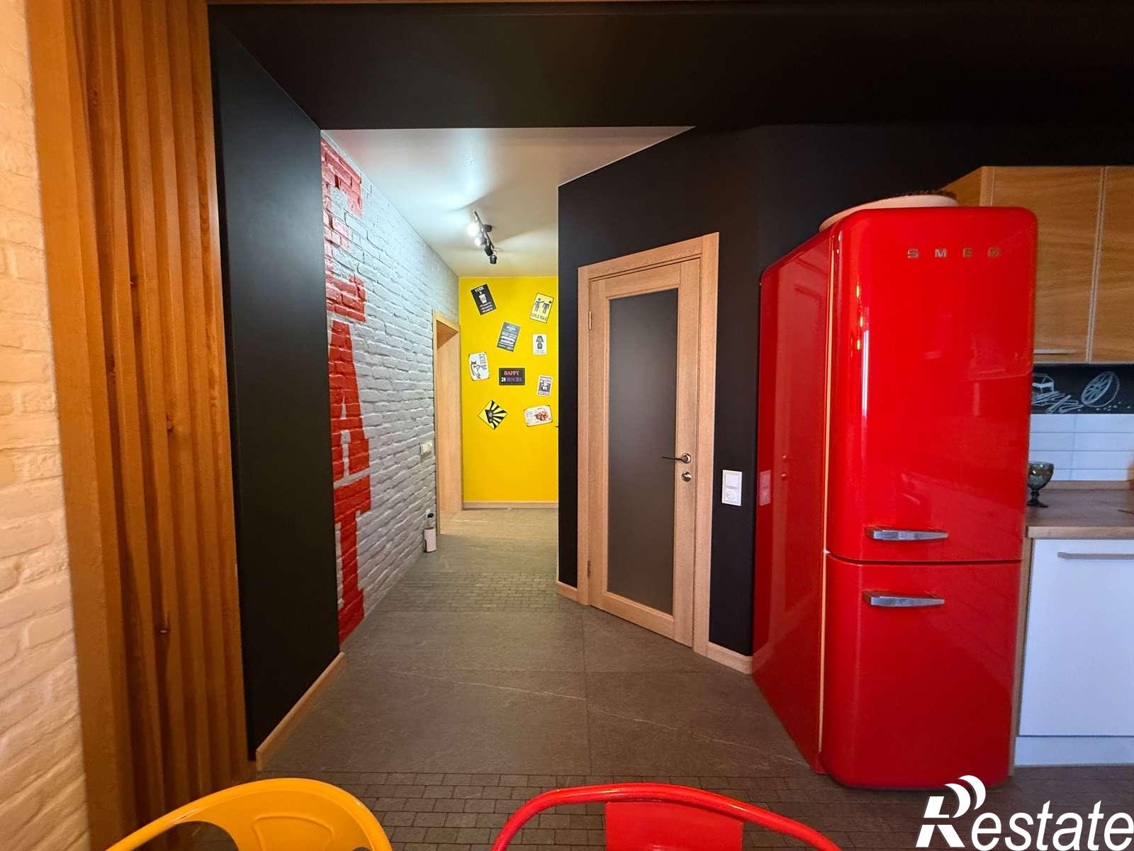 Купить квартиру за 13 500 000 рублей на Юности бульвар, 41