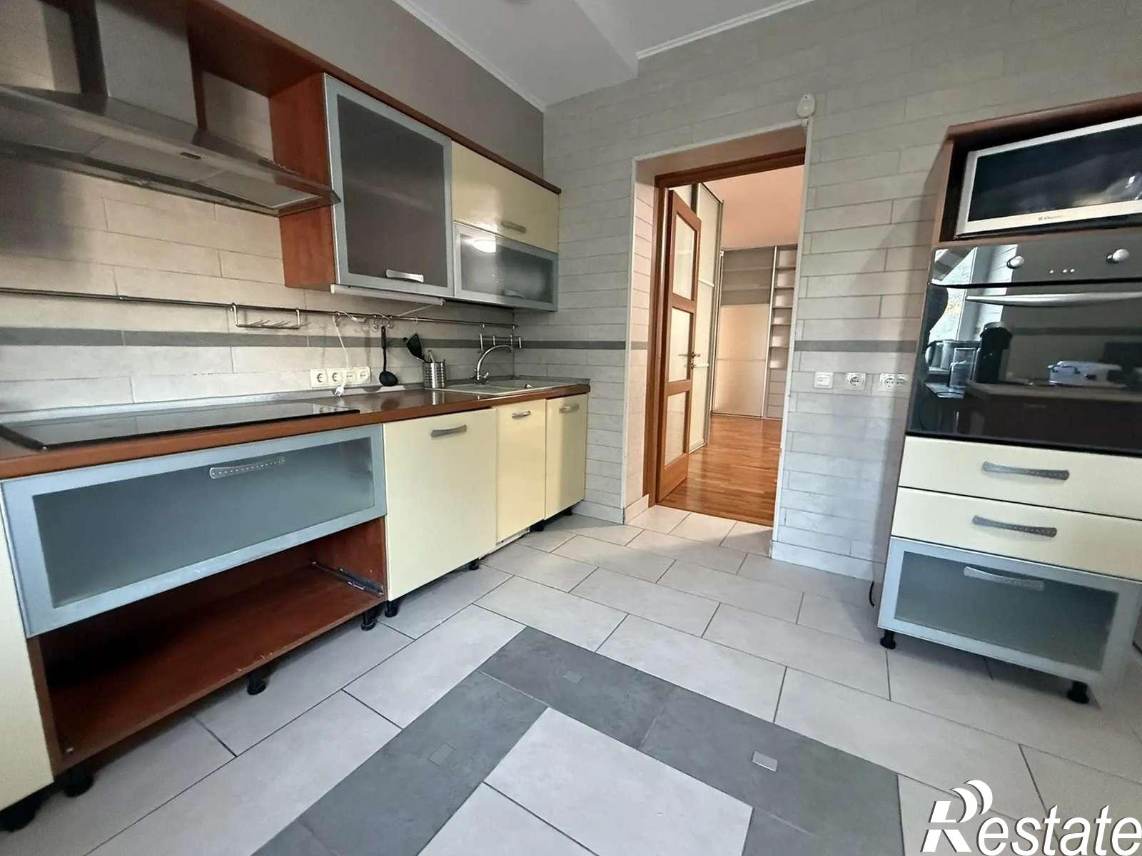 Купить квартиру за 13 500 000 рублей на Мичурина улица, 41А