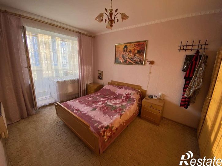 3-комн квартира Щорса улица, 58
