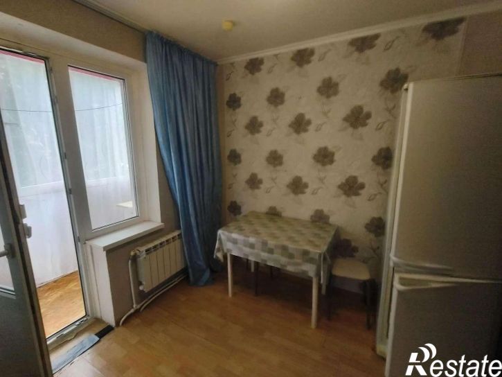 2-комн квартира Есенина улица, 50