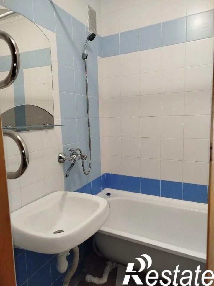 1-комн квартира Строителей бульвар, 39