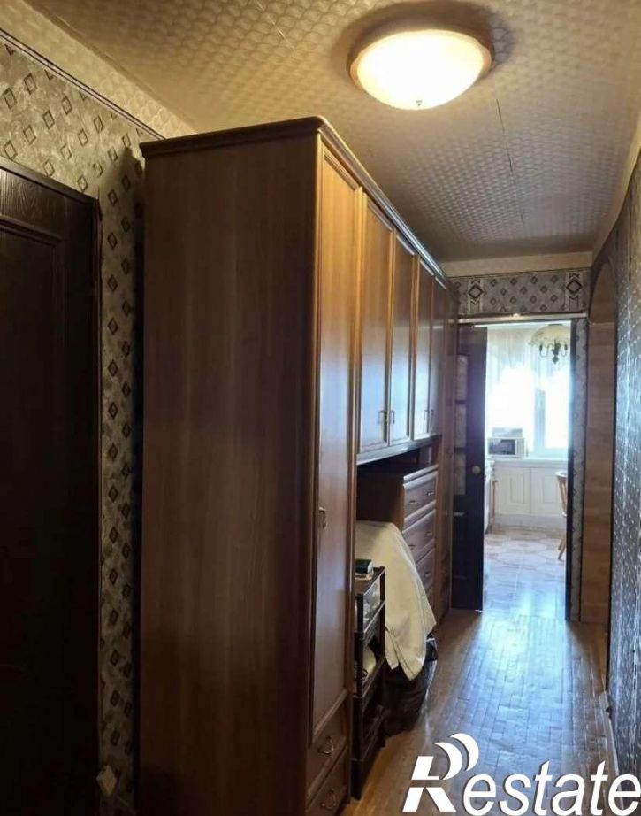 3-комн квартира Костюкова улица, 13А