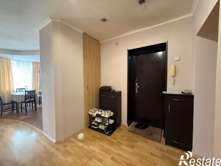 3-комн квартира Губкина улица, 18Г