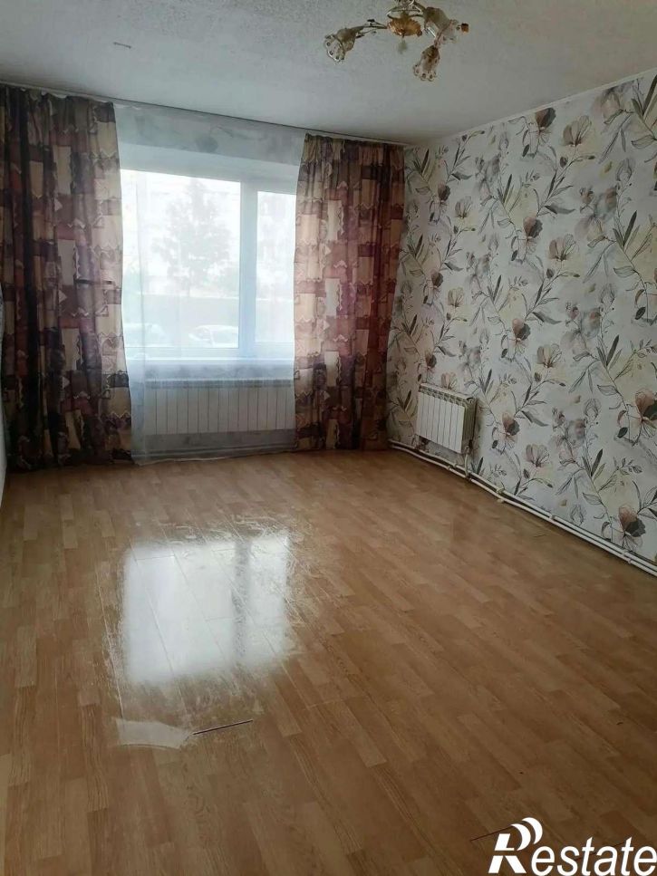 2-комн квартира Есенина улица, 50