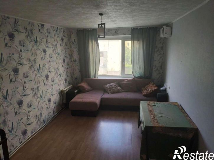 2-комн квартира Есенина улица, 50