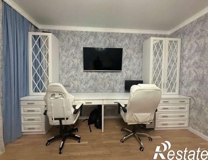 3-комн квартира 1 Салюта бульвар, 6В