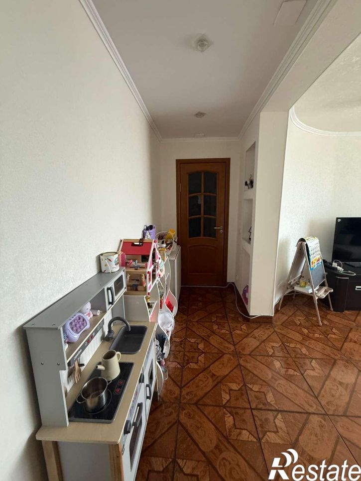 2-комн квартира Костюкова улица, 41
