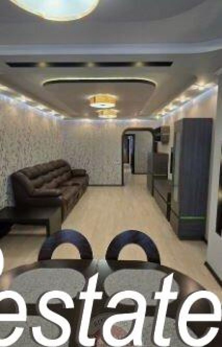 3-комн квартира улица 5 Августа, 31,  д. 31