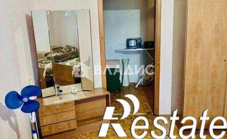 3-комн квартира улица Губкина, 57,  д. 57