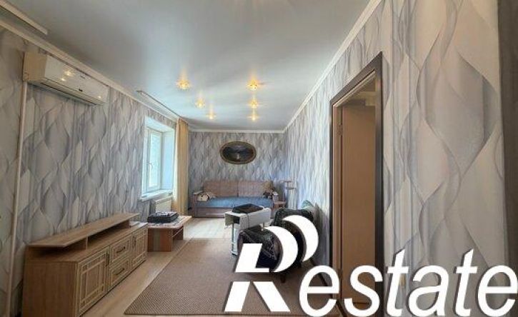 2-комн квартира улица Губкина, 42Г,  д. 42Г