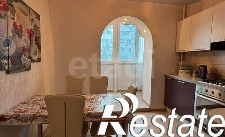 2-комн квартира улица Есенина, 52,  д. 52