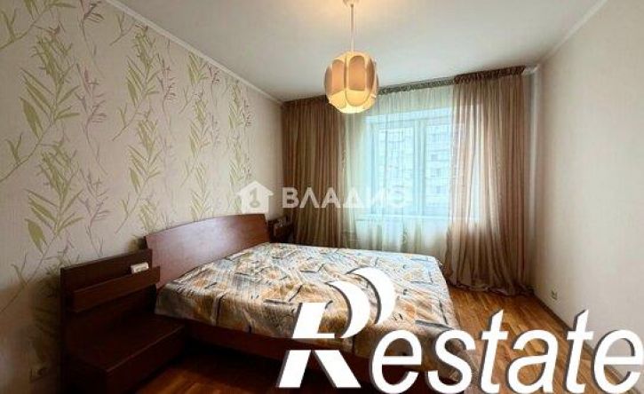 3-комн квартира проспект Славы, 16,  д. 16