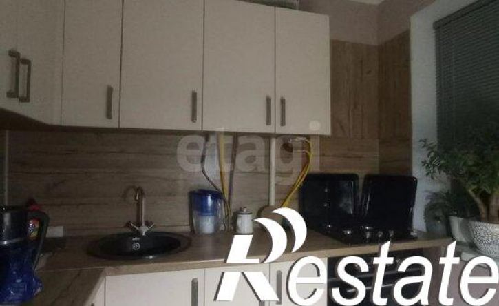 2-комн квартира улица 5 Августа, 6,  д. 6
