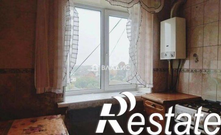 3-комн квартира проспект Богдана Хмельницкого, 145А,  д. 145А