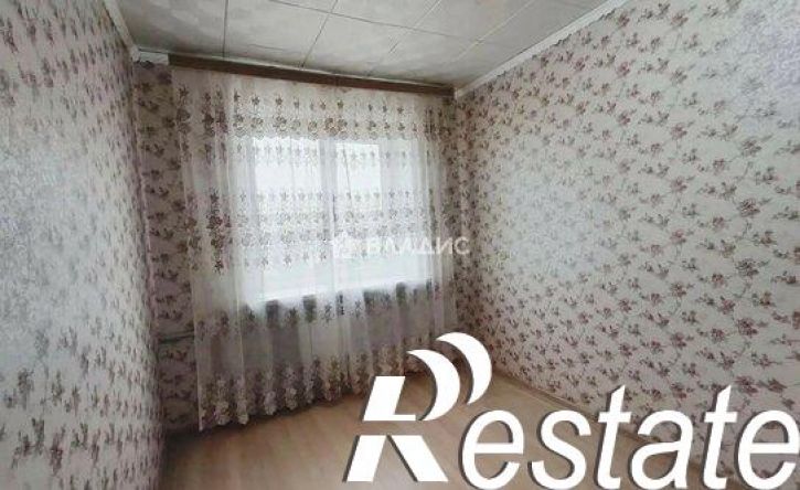 3-комн квартира проспект Богдана Хмельницкого, 145А,  д. 145А