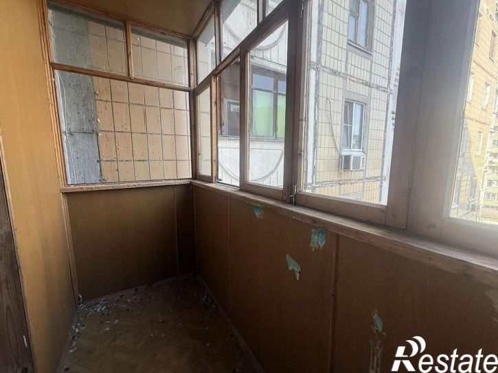 3-комн квартира Славы проспект, 6