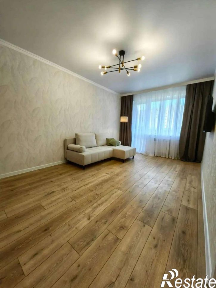 2-комн квартира Губкина улица, 31
