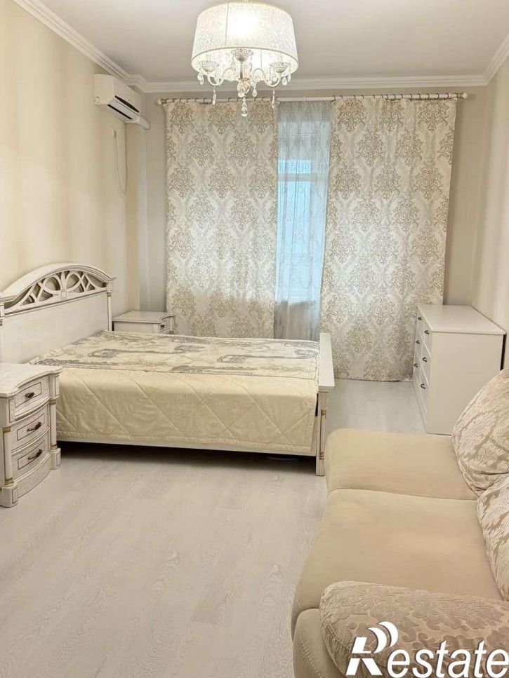 2-комн квартира Академическая улица, 23А