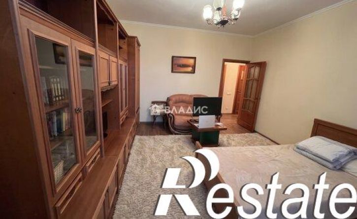 1-комн квартира улица Будённого, 17Г,  д. 17Г