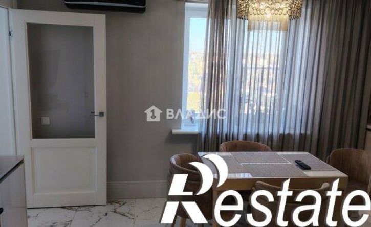 3-комн квартира улица Чехова, 32,  д. 32