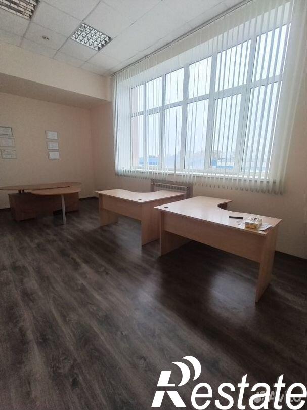 Сдать офис, помещение под офис за 13 750 рублей на улица Дзгоева, 4