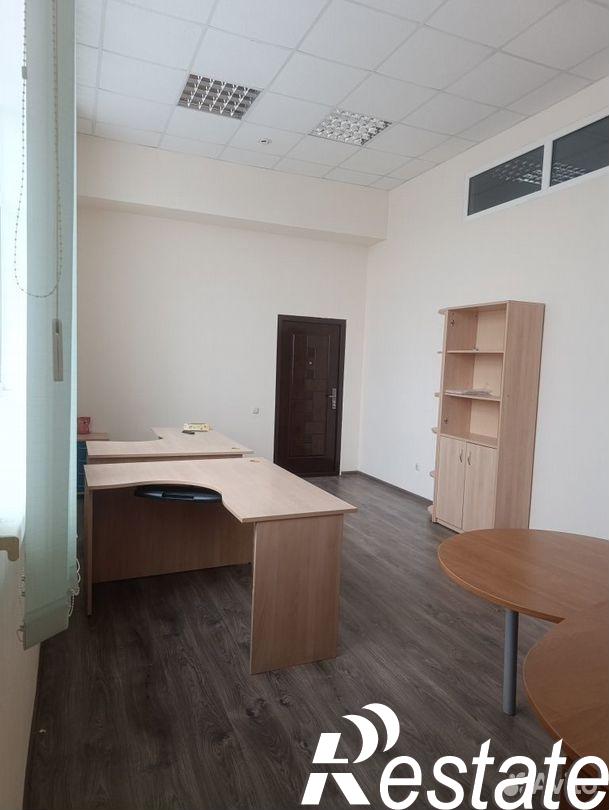 Сдать офис, помещение под офис за 13 750 рублей на улица Дзгоева, 4